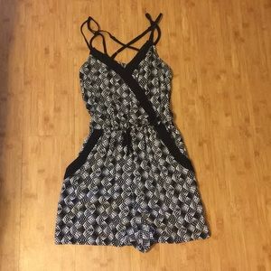 Black and white patterned romper size S